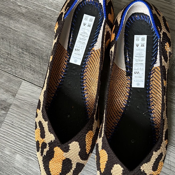 Rothy’s the point size 9 - Picture 2 of 4